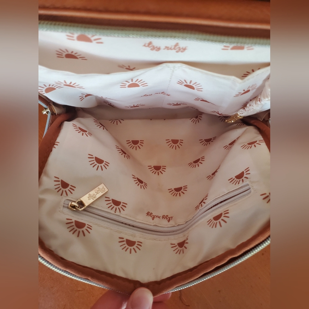 Itzy Ritzy Boss Plus - Picture 12 of 12